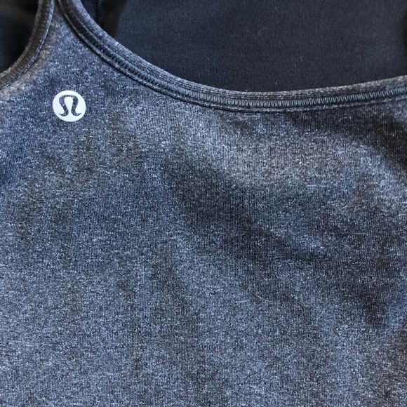 🍋LULULEMON Power Pose tank size 6 - Picture 4 of 6
